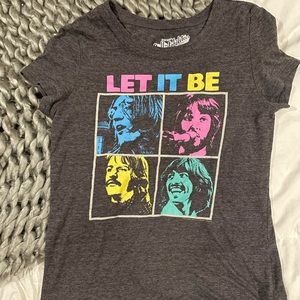 Used Old Navy “Collectabilitees” Let It Be Beetle’s T-Shirt